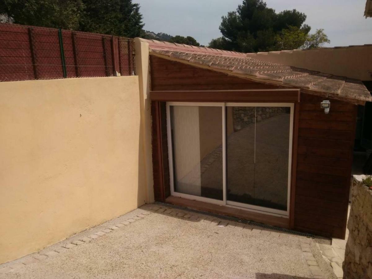 Tres Confortable Studio Maison Au Pied Dufaron Villa Toulon Exterior photo